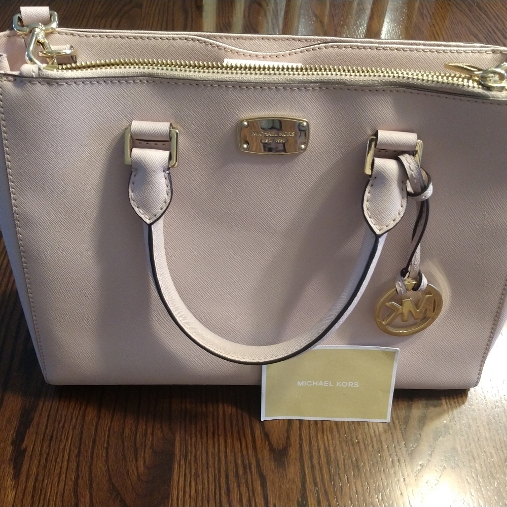 Michael KORS PALE PINK HAND BAG